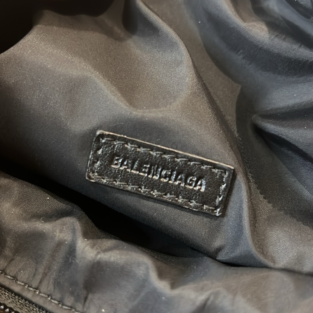 Balenciaga, NASA Limited edition bag NEW - Picture 5 of 6